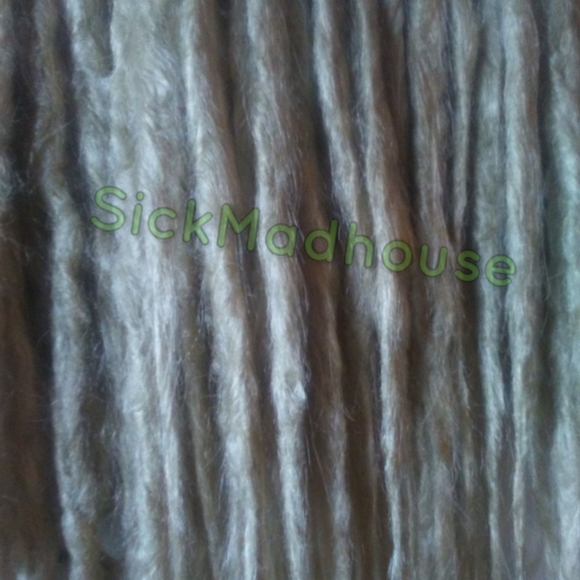 50 Bleached Blonde Synthetic Dreads Dreadlo - Picture 3 of 4